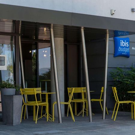 Ibis Budget Archamps Porte De Geneve Bagian luar foto