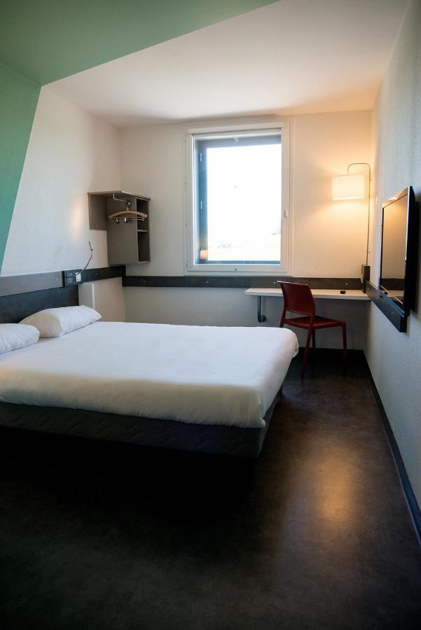 Ibis Budget Archamps Porte De Geneve Bagian luar foto