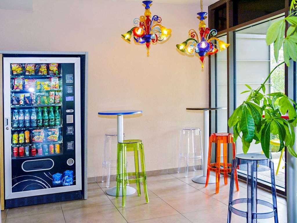 Ibis Budget Archamps Porte De Geneve Fasilitas foto