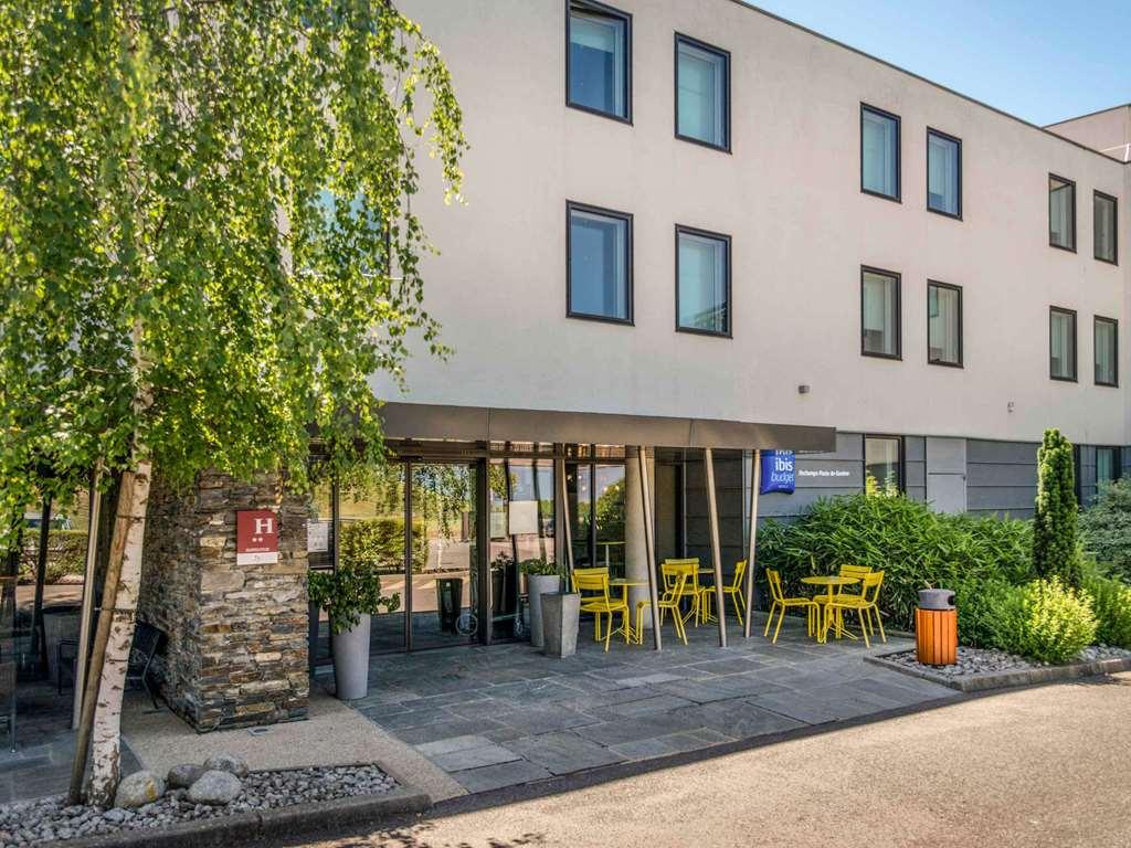 Ibis Budget Archamps Porte De Geneve Bagian luar foto