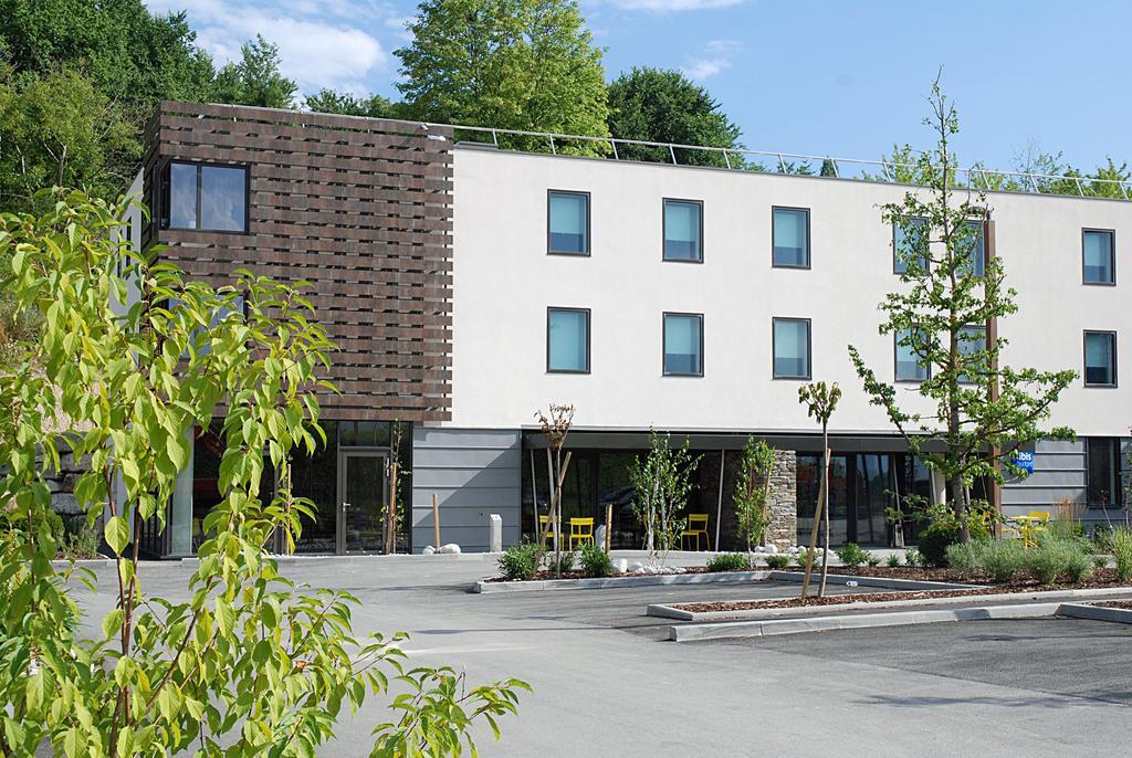 Ibis Budget Archamps Porte De Geneve Bagian luar foto